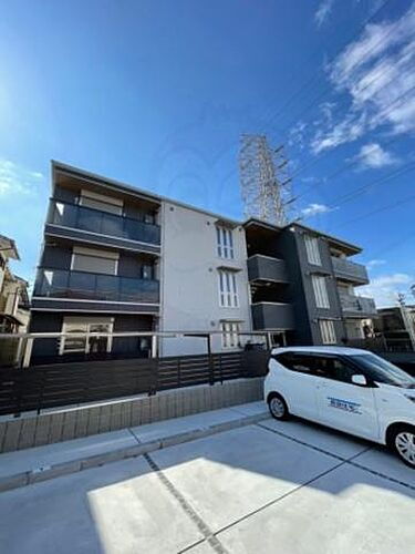 大阪府堺市堺区緑ヶ丘中町２丁 3階建 築1年7ヶ月
