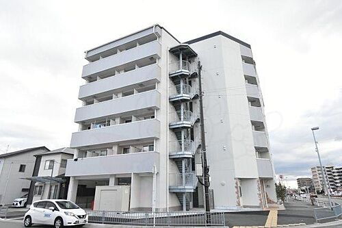 大阪府堺市西区浜寺諏訪森町西１丁 賃貸マンション