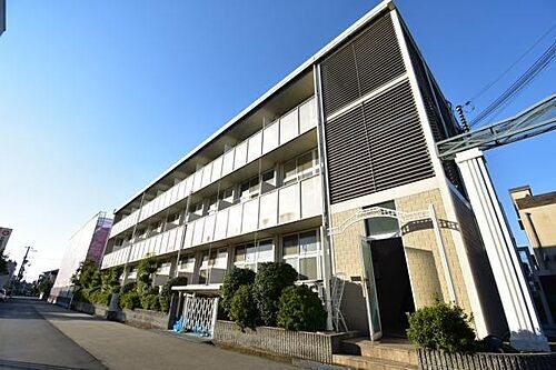 大阪府堺市西区鳳中町１０丁 賃貸マンション