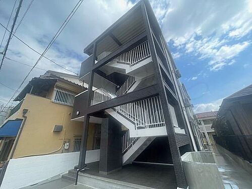 大阪府堺市西区浜寺石津町中２丁 賃貸アパート