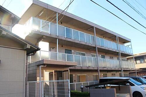 モンベージュ 3階建