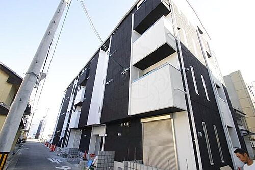 大阪府堺市堺区永代町１丁 築6年7ヶ月 4階建