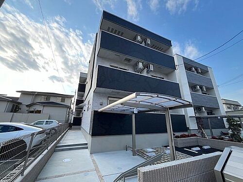 大阪府堺市西区鳳中町９丁 賃貸アパート