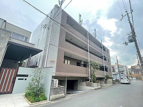 大阪府堺市堺区南三国ヶ丘町４丁 築28年5ヶ月 地上3階地下1階建