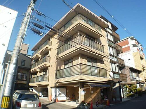 京都府京都市中京区二条通堀川東入矢幡町 4階建
