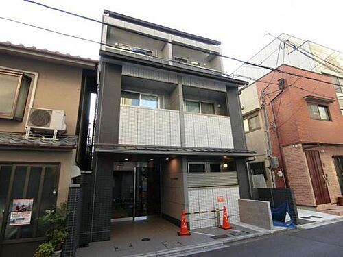 京都府京都市中京区岩上通六角下る岩上町 築10年 3階建