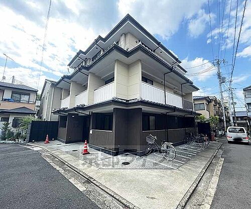 京都府京都市東山区本町１２丁目 賃貸マンション