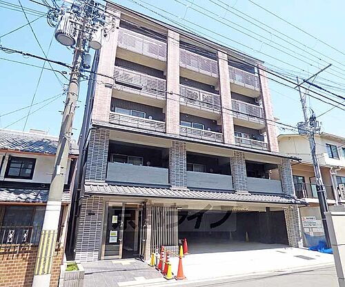 京都府京都市上京区一条通松屋町西入鏡石町 築11年4ヶ月 5階建