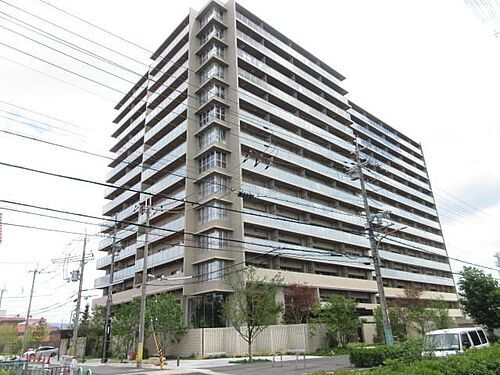 大阪府茨木市中津町 賃貸マンション