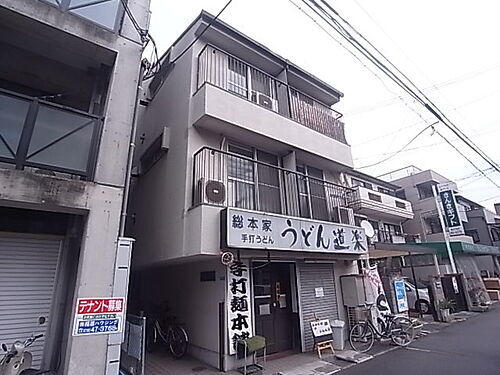 兵庫県西宮市小松町２丁目 築42年9ヶ月 3階建