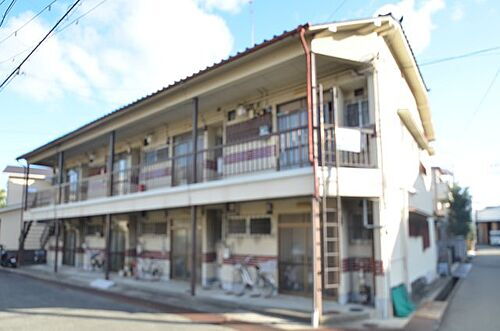 兵庫県伊丹市伊丹６丁目 賃貸アパート