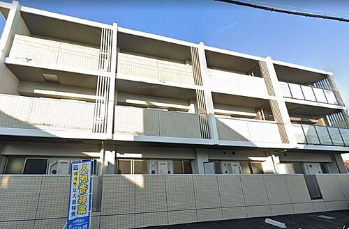 兵庫県西宮市甲子園一番町 築5年4ヶ月 3階建