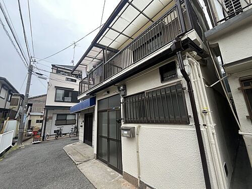 兵庫県尼崎市上ノ島町２丁目 築63年4ヶ月 2階建