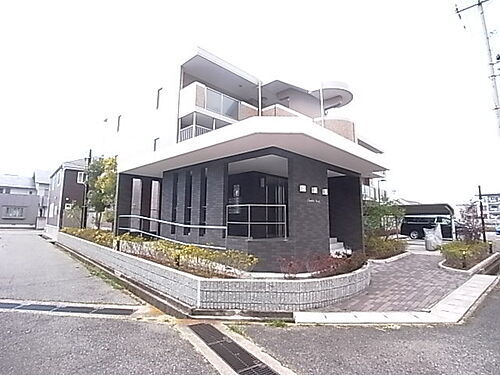 兵庫県神戸市西区北別府１丁目 3階建 築11年12ヶ月