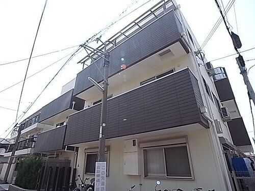 兵庫県西宮市津門大箇町 築11年8ヶ月 3階建