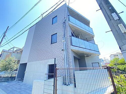 兵庫県尼崎市武庫之荘東１丁目 築5年9ヶ月 3階建