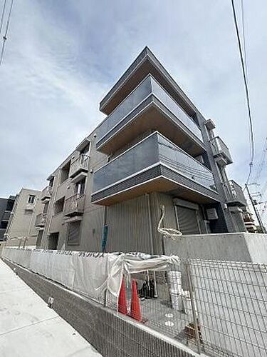 兵庫県西宮市青木町 3階建 