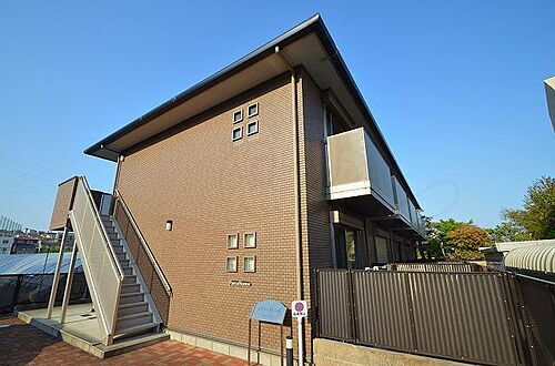 兵庫県西宮市広田町 築15年7ヶ月 2階建