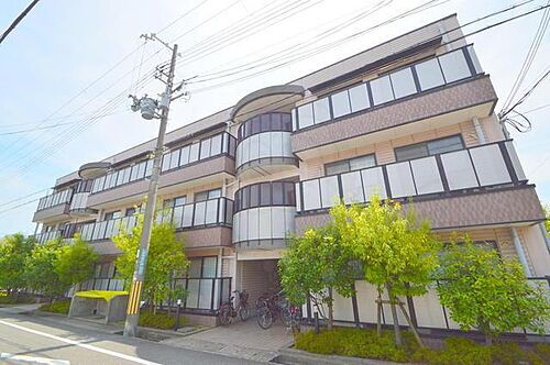 兵庫県西宮市常磐町 築29年2ヶ月 3階建