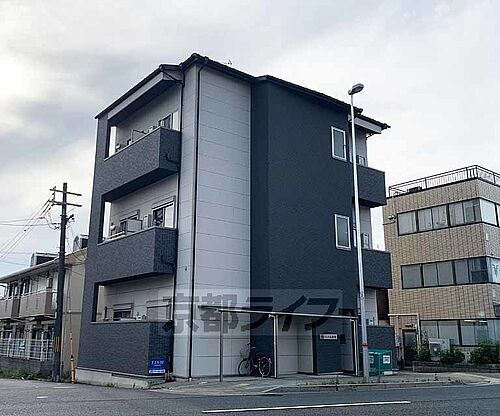京都府京都市伏見区桃山井伊掃部東町 3階建 築10年7ヶ月