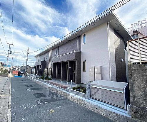 京都府京都市右京区常盤下田町 2階建 