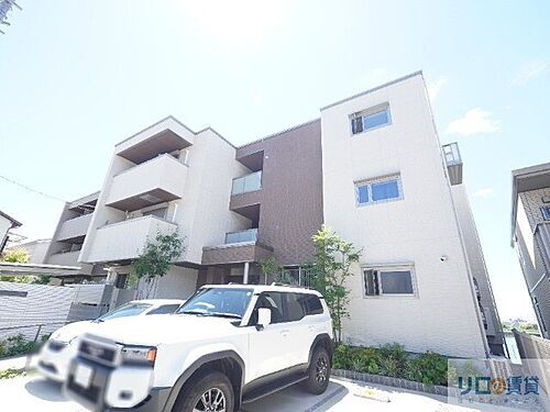 シャーメゾン中山