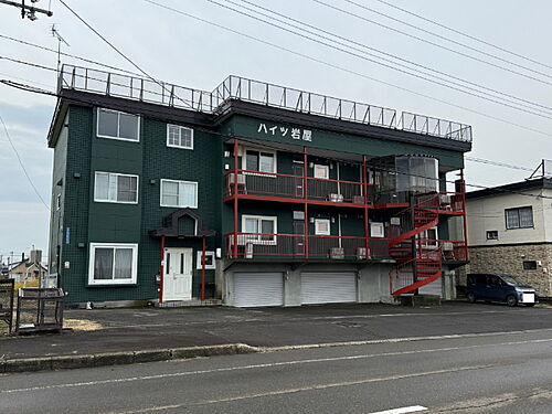 ハイツ岩屋