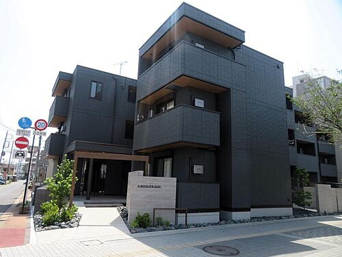 Ｄ－ＲＯＹＡＬ中央　ＥＡＳＴ