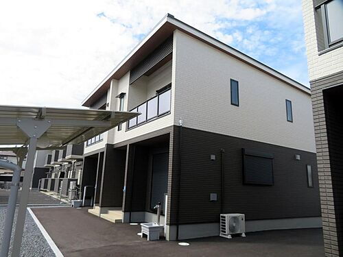 栃木県小山市西城南５丁目 テラスハウス