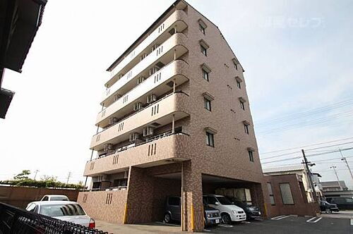 愛知県北名古屋市鹿田清水 賃貸マンション