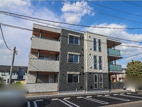 栃木県小山市東城南２丁目 3階建 築2年3ヶ月