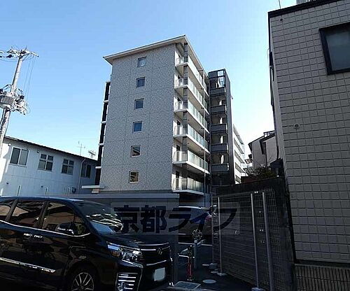 京都府京都市下京区梅小路高畑町 7階建 築3年5ヶ月