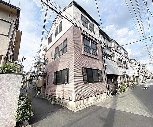 京都府京都市中京区西ノ京勧学院町 3階建 築33年3ヶ月