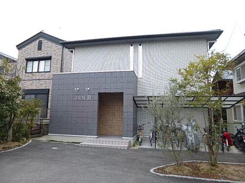 滋賀県大津市大萱２丁目 2階建