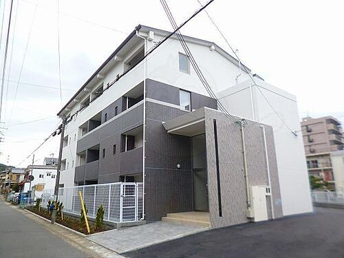 京都府京都市伏見区醍醐上ノ山町 4階建 築10年4ヶ月