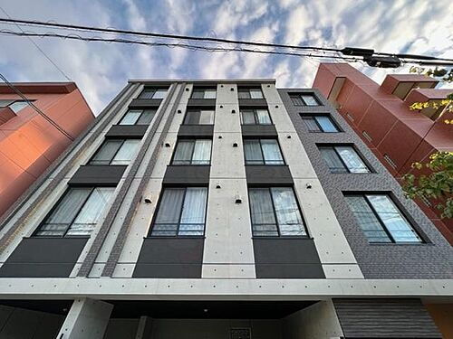 愛知県名古屋市東区矢田２丁目 築3年10ヶ月 5階建