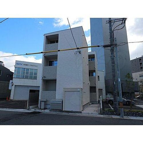 愛知県名古屋市中区新栄２丁目 築7年1ヶ月 3階建