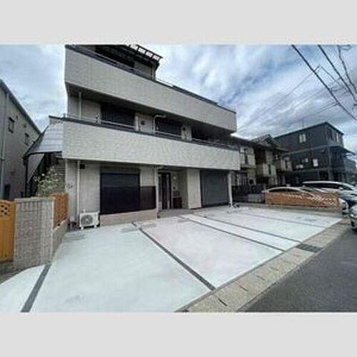 愛知県春日井市松新町４丁目 3階建 築19年10ヶ月