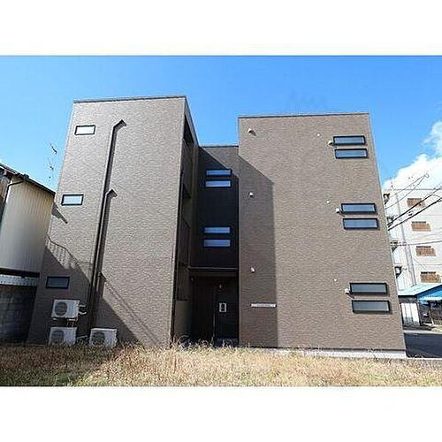 愛知県名古屋市中村区中村中町１丁目 3階建 築8年10ヶ月