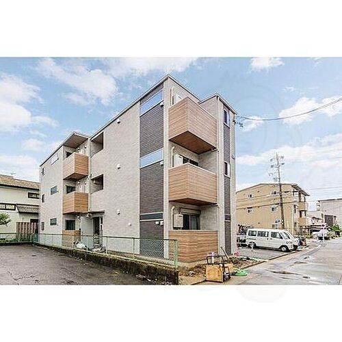 愛知県名古屋市中村区上石川町４丁目 築4年4ヶ月 3階建