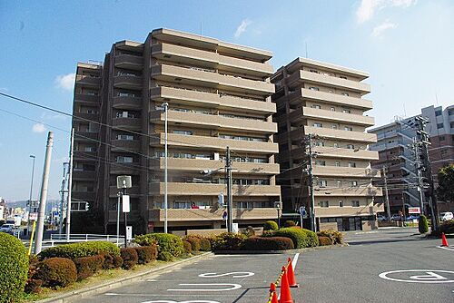奈良県奈良市法華寺町 9階建 築23年9ヶ月