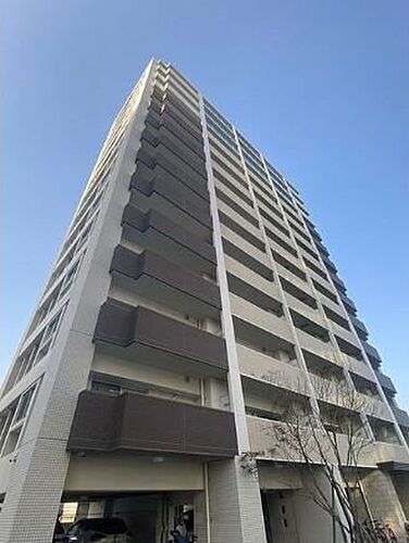 福岡県福岡市博多区石城町 14階建