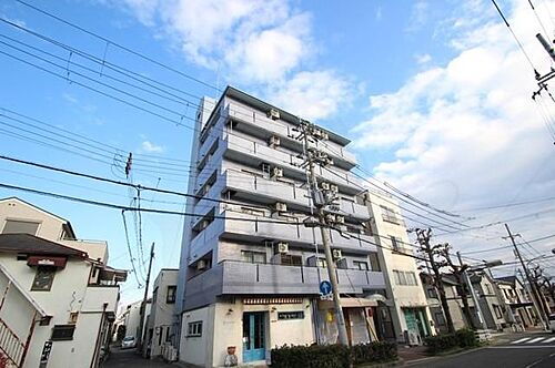 兵庫県神戸市須磨区月見山本町１丁目 6階建