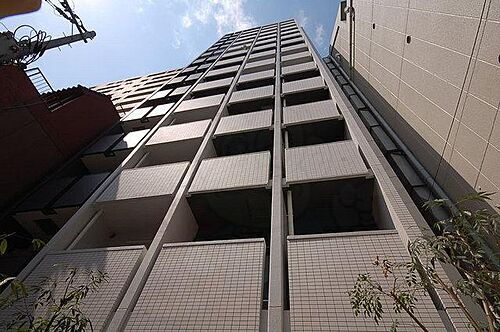 大阪府大阪市北区西天満６丁目 14階建