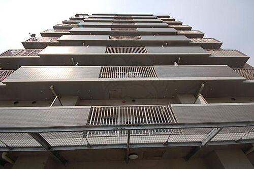 大阪府大阪市北区大淀中５丁目 賃貸マンション