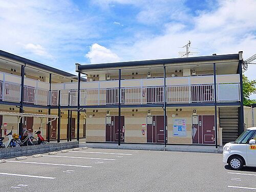レオパレスブラッサム木津 2階建