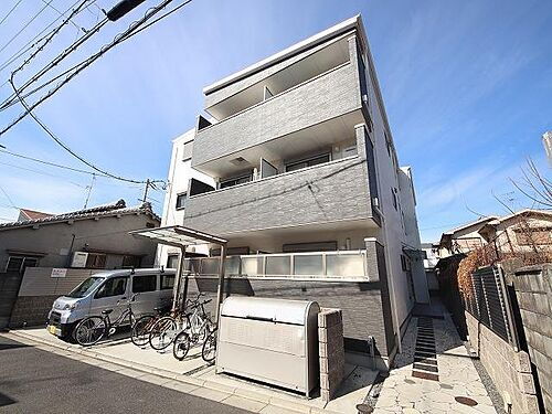 大阪府東大阪市松原１丁目 築7年11ヶ月 3階建