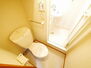 レオパレスクレール 清潔感のあるトイレです