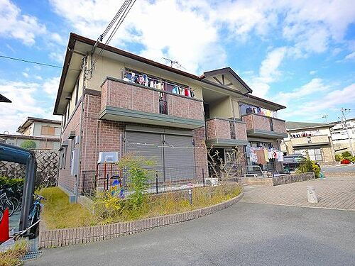 奈良県奈良市千代ヶ丘３丁目 2階建