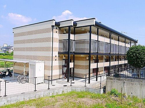 奈良県奈良市中山町 2階建 築17年5ヶ月